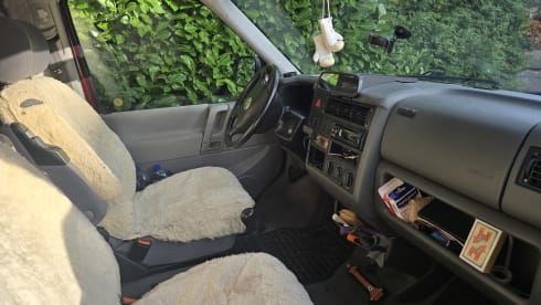 4p Volkswagen campervan uit 2000