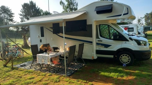 Campi – 7p Ford alcove uit 2023