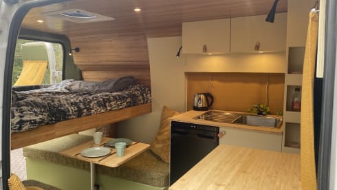 Off grid and off the gas Fiat Ducato L2H2