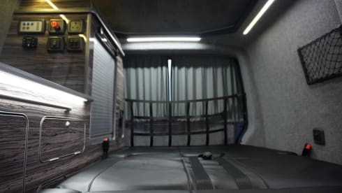 Wee Boo – 4 berth Volkswagen campervan 