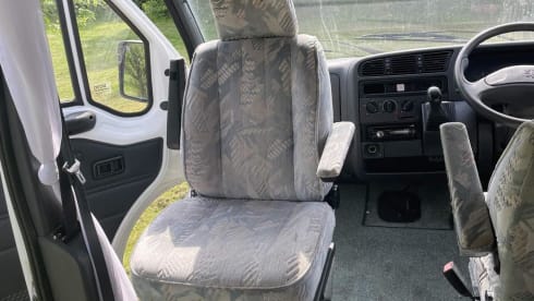 2 berth Auto-Sleeper Symphony  1998 2.0lt petrol