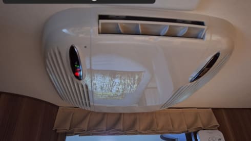 Ons prachtige huisje op wielen – 2-4 person McLouis semi-integrated camper