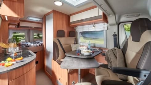 Luxury off grid bus camper from 2018