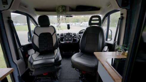 Big Baloo  – Fully loaded, 2 berth, off-the-grid, Campervan in Leeds, Yorkshire