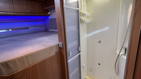 Guapo – 5p Hymer integrated from 2009