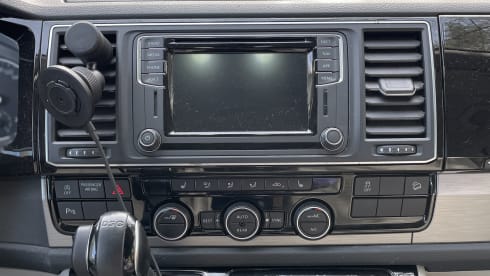 4p Volkswagen campervan 4 x 4