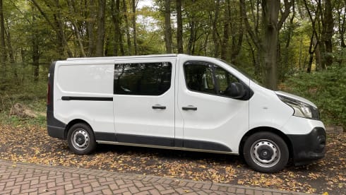 Ollie – 2p Renault bus from 2015