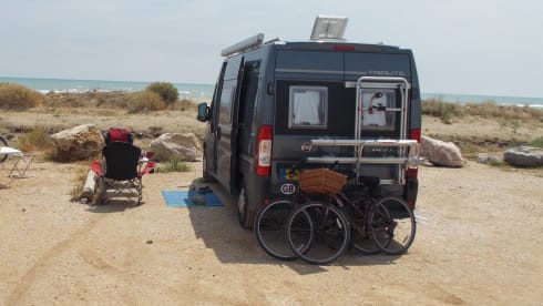 Free Camper – Easy to drive and park 