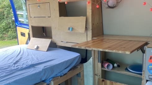 Cozy little self-sufficient camper