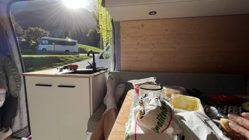 VanNoes – Spacious and hiply decorated Mercedes Sprinter