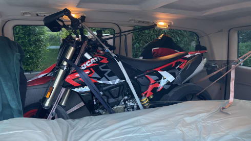 2p Mercedes-Benz Wohnmobil von 2008