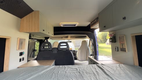 3p Peugeot bus from 2016