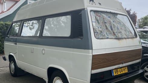 T3 Erwin  – 2 a 3p Volkswagen Campervan. 