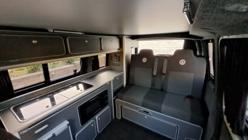 Aurora – 4 berth Volkswagen campervan from 2023