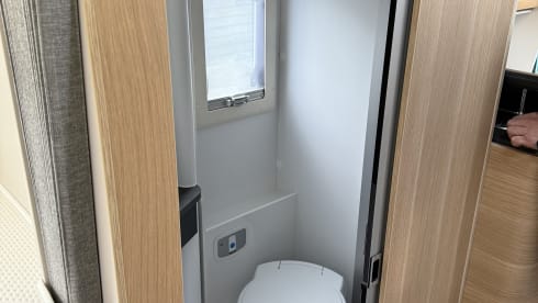 16. Adria Matric 670 SL de luxe pour 5 personnes