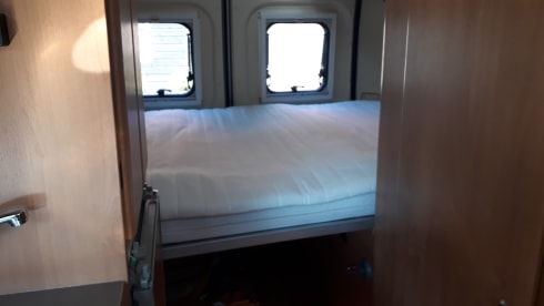 EuraMobil bus camper