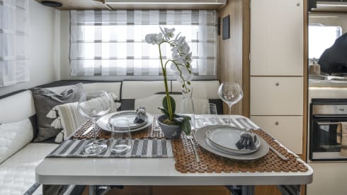 Angus – New 2025 6 Berth off-grid Motorhome
