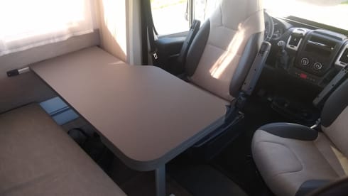 Large 5 person Sun Living from 2022