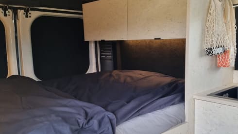 Lux – 2p Peugeot bus uit 2012