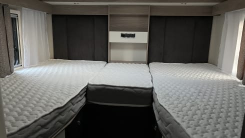 Motorhome – 6 berth Ford swift voyager 485