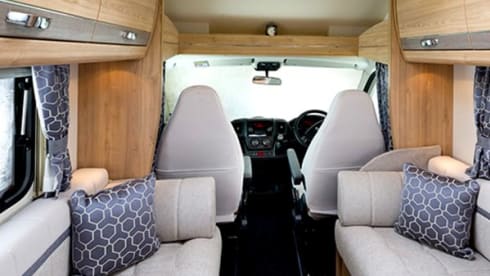 Presley – 2 Berth Peugeot Elddis Motorhome