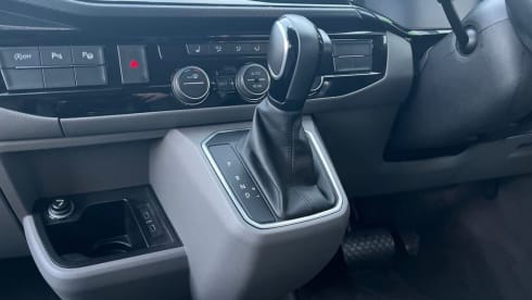 Coastal Van Ventures – 4 berth Volkswagen campervan from 2023