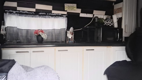 VIV – 2 berth chequered campervan from 2004