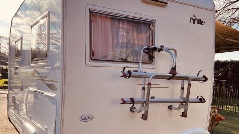 Milly – our Low budget 4 person camper with 3 sleeping places 2006