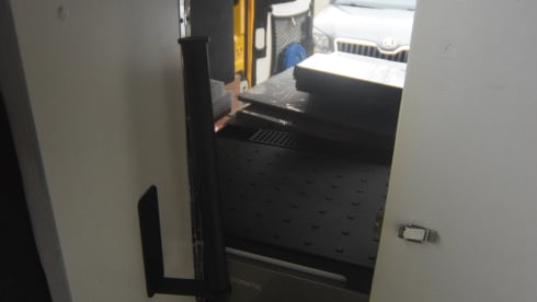 DigiDuck – DigiDuck: 3p Renault, all-in digital camping