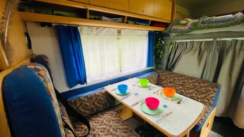 🌟 4p family camper with bunk beds and full of options🌟 . Freedom on wheels!