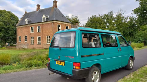 Kermit – Original Volkswagen t4 California 1994 6 persons off-grid