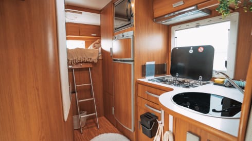 Salty Silence on wheels 🚐🏞️🌄 (max 6 pers.) 👨‍👩‍👧‍👦