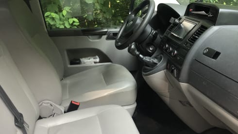 4p Volkswagen bus from 2014