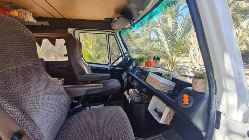 Mille  – Mille in Sweden tough oldtimer Mercedes Marco Polo
