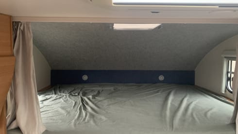 6p Knaus alcove from 2007