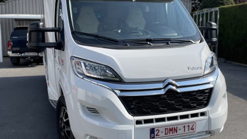 New mobile home for your adventurous travels