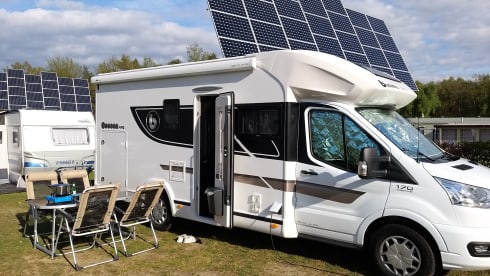 luxury ford benimar for rent bwjr 2021