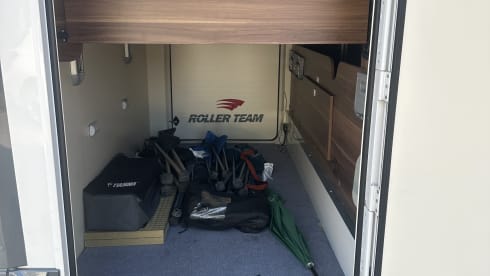 Joe bow  – 5 berth Roller Team semi-integrated from 2019