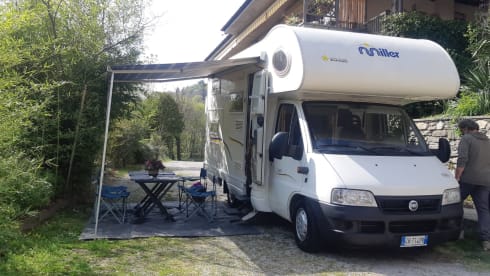 TATA – Miller Mansard Camper