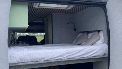 Charlie – Citroën-Bus mit 3 Schlafplätzen aus dem Jahr 2018