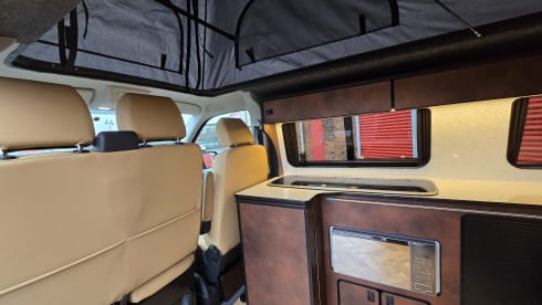Vernon  – VW CAMPER - COMPACT & LUXURY. 