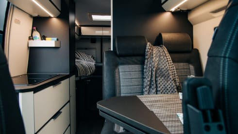 Goditi la tua libertà nel nostro nuovissimo camper ADRIA.