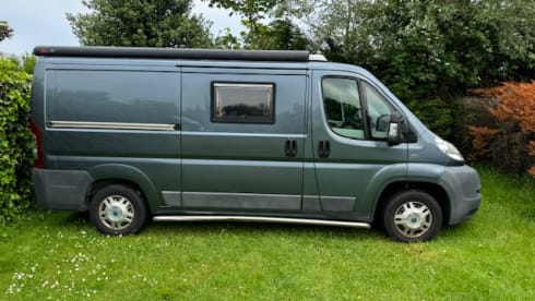 Traveling with a 2-person Atmospheric practical camper