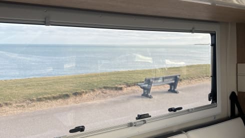 Monty  – 2024 - 6 Berth Autoroller 707 Motorhome