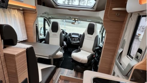 Weinsberg Pepper – Fiat semi-integrated 4p