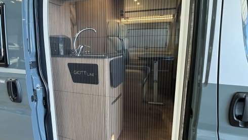 4p Giottiline from 2025 with air conditioning in living area 