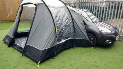  Edinburgh Easy Drive Camper (inclusief verzekering)