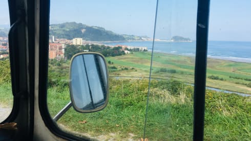 Madame Estafette – Enjoy the slow life with our old-timer Madame Estafette