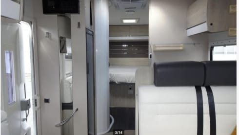 Challenger – Comfortable semi-integrated with large queen bed and lots of light