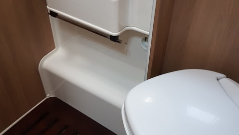 Spacious family camper for rent